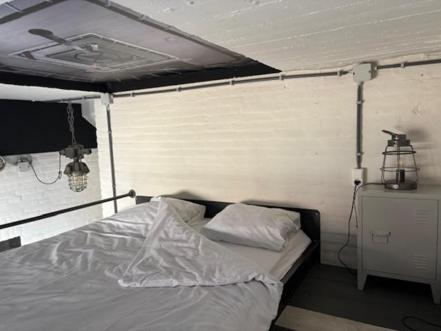 De Oude Brandweerkazerne 4 Persoons 2 Kamer Appartement Kaatsheuvel Exterior foto